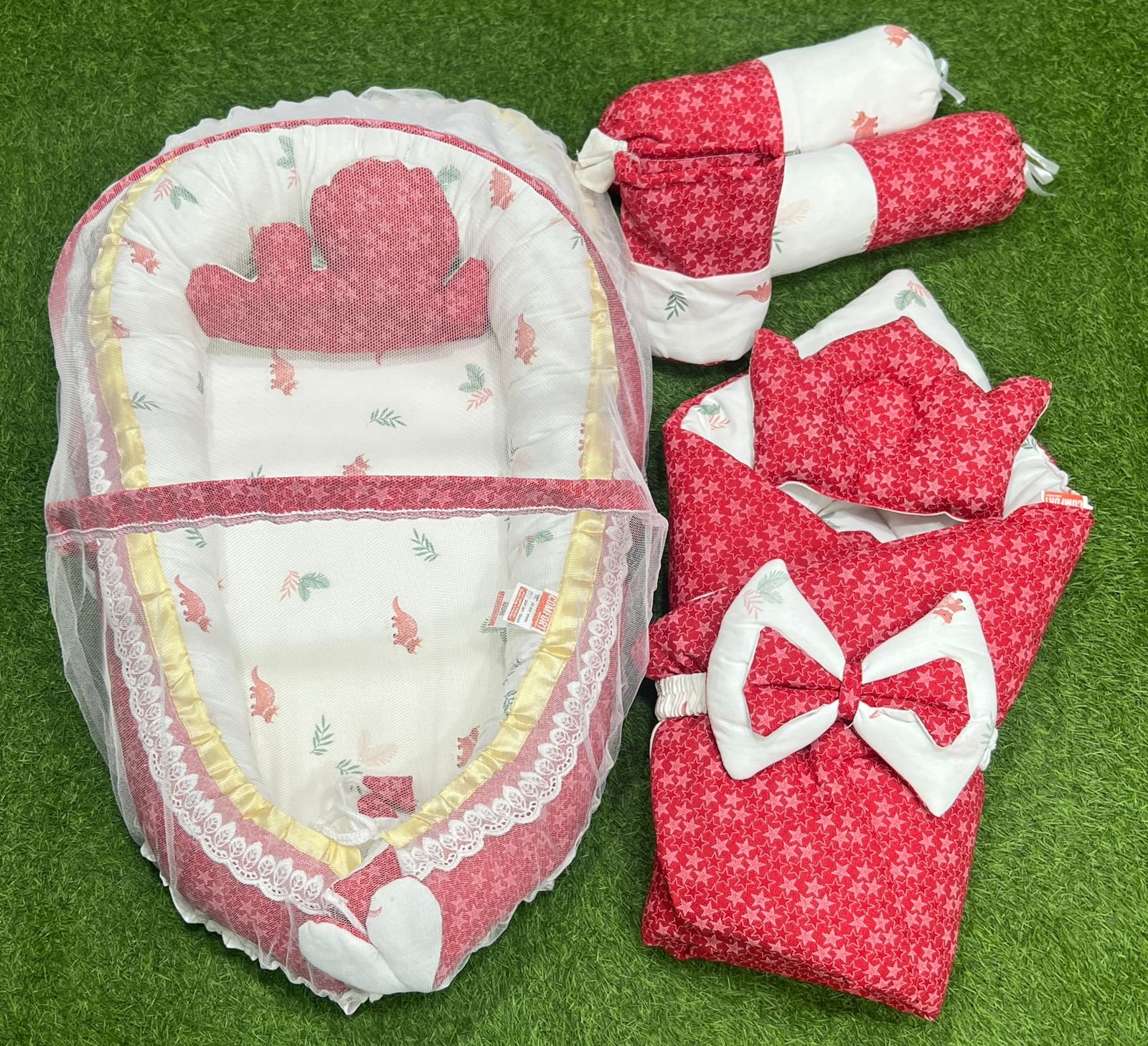 9-Piece Baby Bedding Set – Cozy & Portable for Newborns